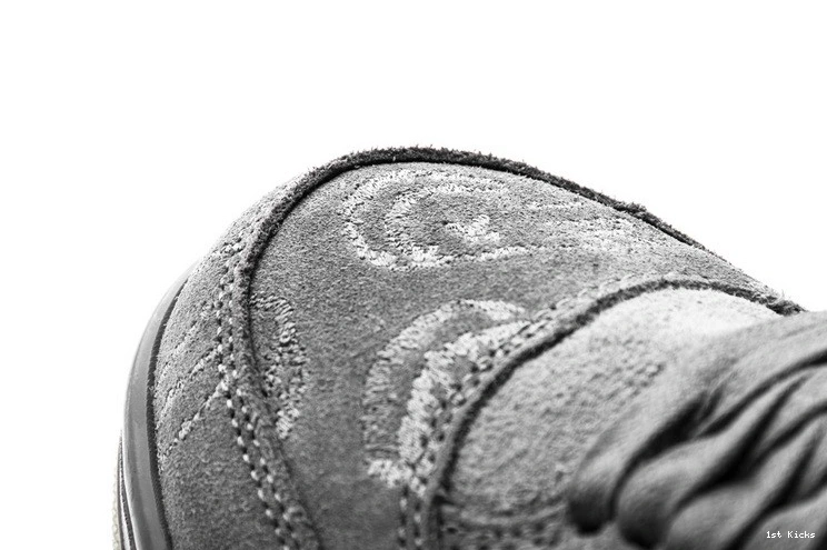 Air 4 Jordan 930155-003  Retro Kaws 0831